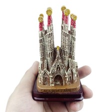 Spain Barcelona Sagrada Familia Souvenir 3D Table Desk Ornament Decoration GIFT