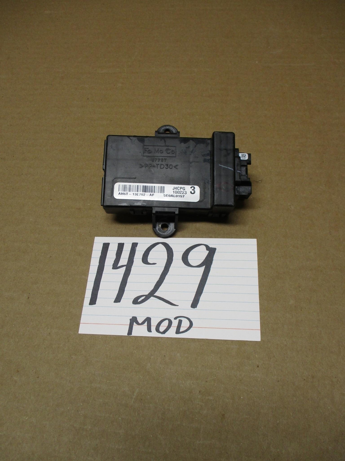 2010 2011 2012 Ford Taurus Used Lighting Control Module #1429-MOD