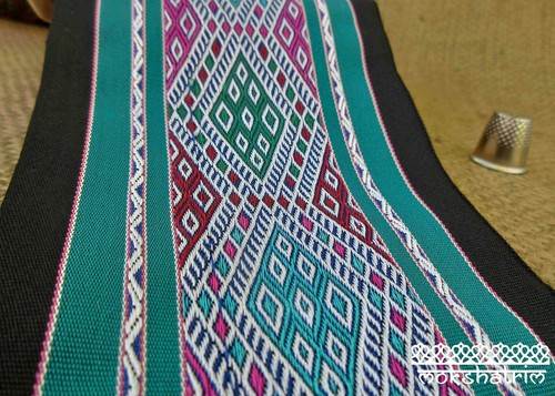 Ethnic Chinese Miao Hmong Embroidered Geometric Ribbon Tape Tribal M1911 - Picture 3 of 8