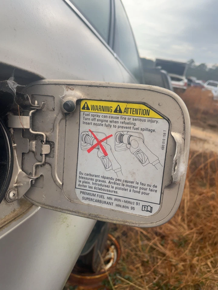 Дверца топливного бака 98 99 00 01 02 03 04 AUDI A6 Gold Oe# 4b0809905a - Изображение 3 из 3