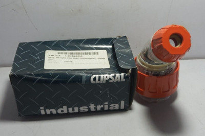 Clipsal 56PA520 Abgewinkelter Stecker / Dreiphasig, 5 Polig / 20A / 500V 50Hz