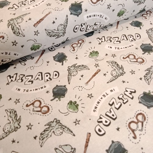 HARRY POTTER Hogwarts Licensed Cotton Fabrics 3 Designs 110cm wide FREE POST ! - Picture 22 of 32