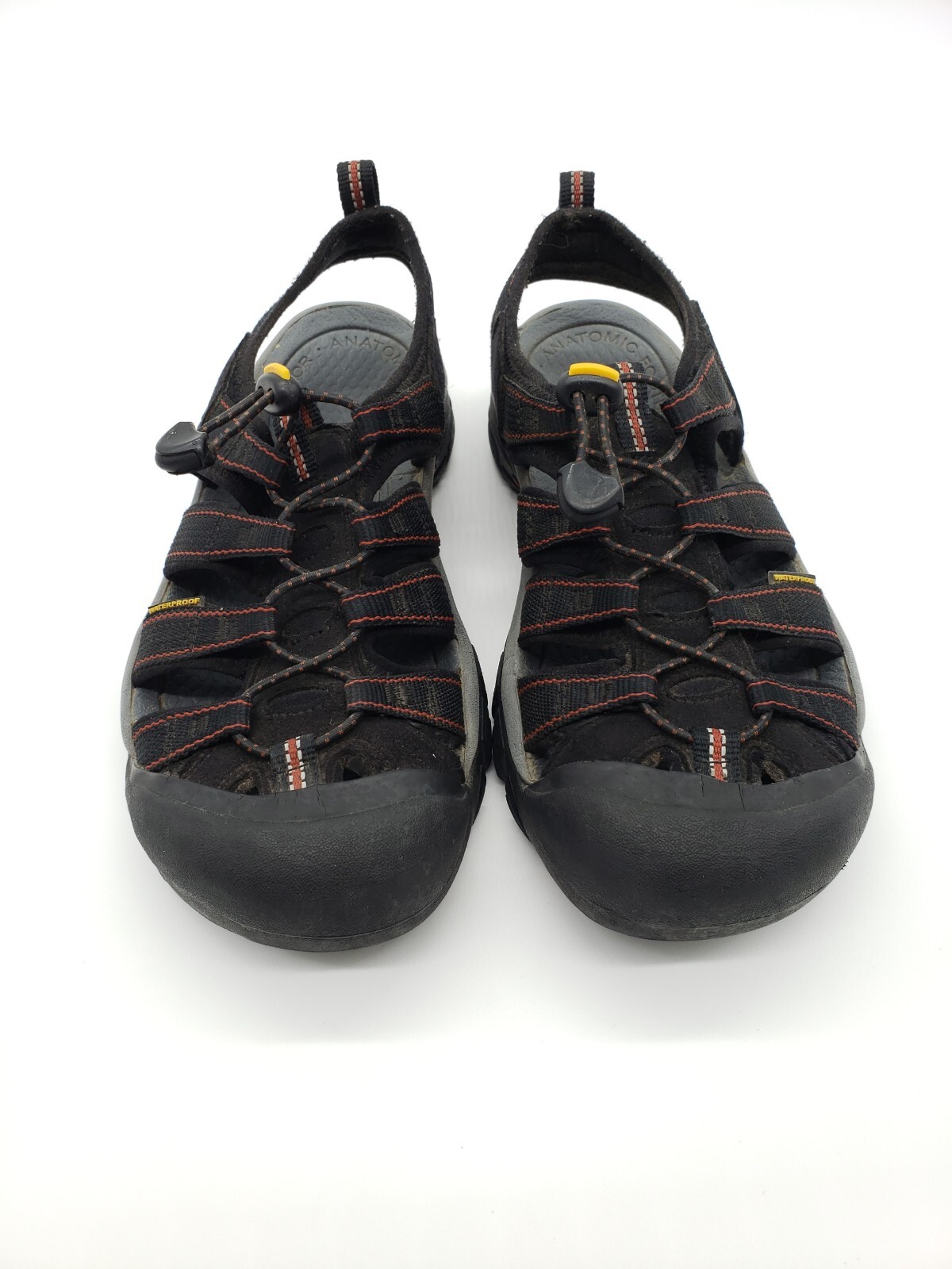 KEEN donna nero rosso Newport sandalo scarpa sportiva sportiva US 8 5