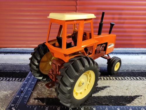 Ertl Allis Chalmers 7030 1/16 diecast farm tractor replica collectible - Picture 4 of 9