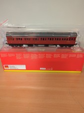 Hornby R4878 BR Collett Suburban Composite (LH) Coach 'W6630W'