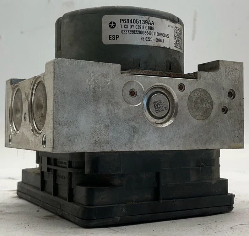 Dodge Challenger 2018-2023 piezas de freno antibloqueo ABS 3,6 L 102 k millas OEM Foto 3 de 4