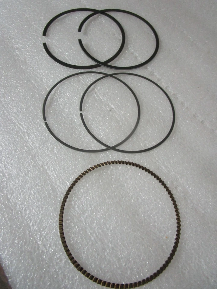 Juego de anillos de pistón 5PX-11610-00-00 Yamaha Road Star 1700 (2004-2014) OEM NOS Foto 4 de 4