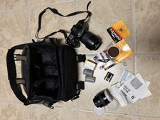 Minolta Maxxum 300si 35mm SLR Film Camera With Case Film Battery Lenses Manual