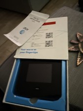 At T NETGEAR Nighthawk M7 Pro WiFi 7 Neutral Black 5G Mobile Hotspot