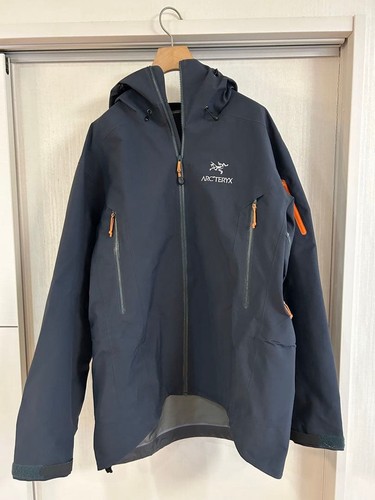 Beams, BEAMS x Arc'teryx Theta AR GORE-TEX Jacket Orange Zip Pockets Vintage Outerwear