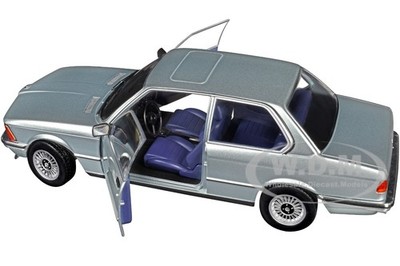 1980 BMW 323I SAPPHIRE BLUE 1/18 DIECAST MODEL CAR BY SOLIDO