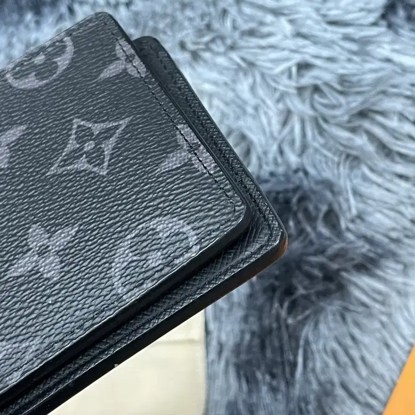 Louis Vuitton Eclipse Multi Wallet Black Pre-Owne… - image 5