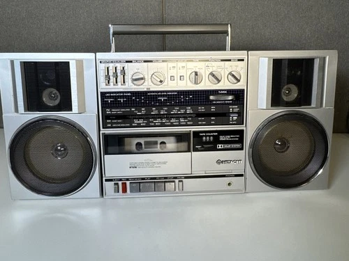 Hitachi TRK-9100h Ultra Rare Vintage 1984 Boombox Ghetto Blaster Parts Only