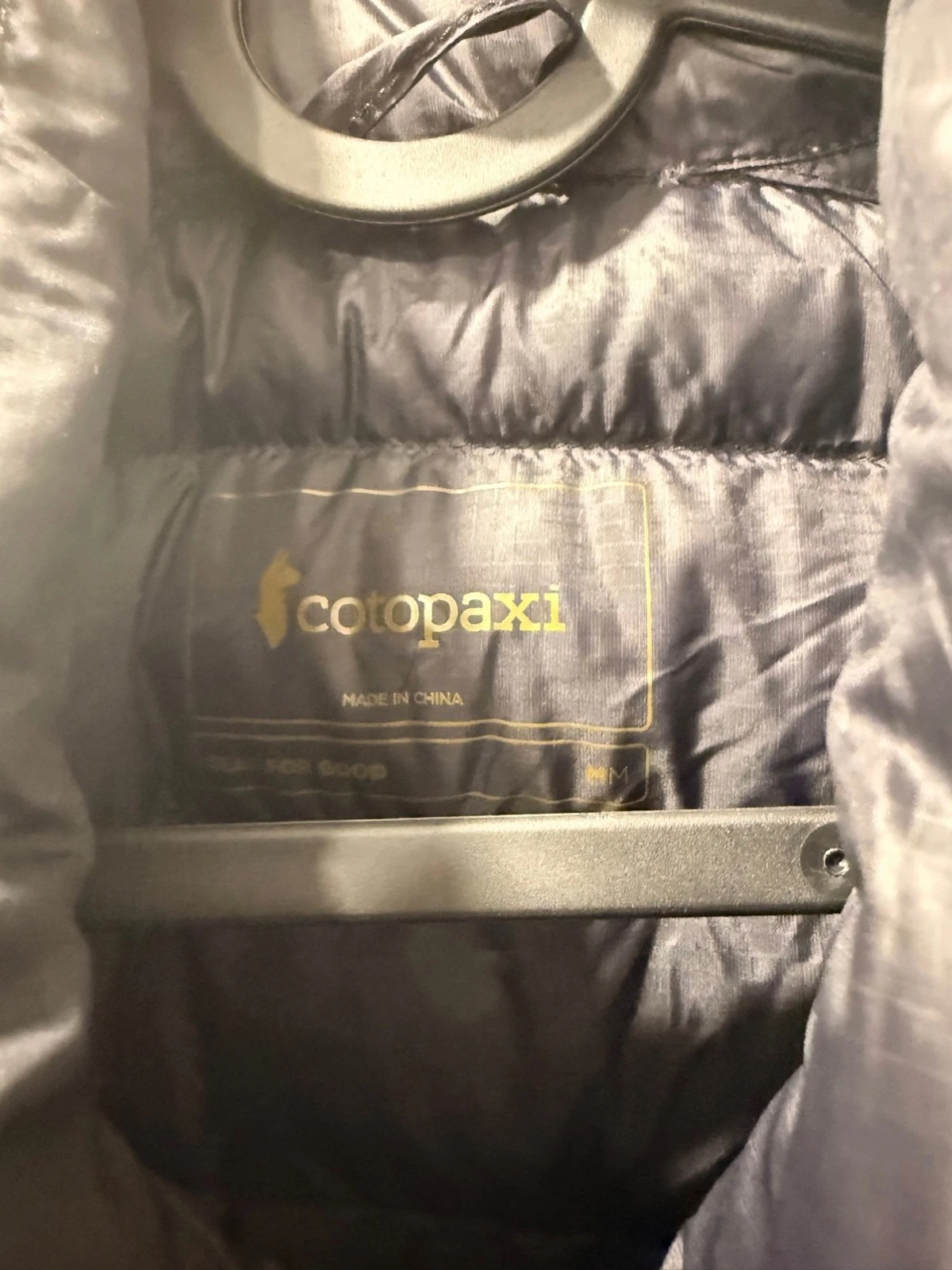 Cotopaxi Fuego Down Jacket Mens Medium Black New With Tags 800 Fill - product detail image 4