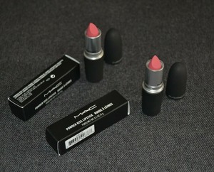 mac 301 lipstick