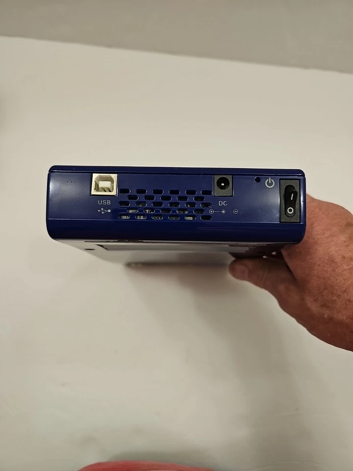 SimpleTech PiniaFarina 320GB External Hard Drive Disk - Works - Image 4 of 4