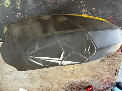 2014 SKI DOO FACTORY RACE MXZ 600 SEAT FOAM 510005122 RW6332