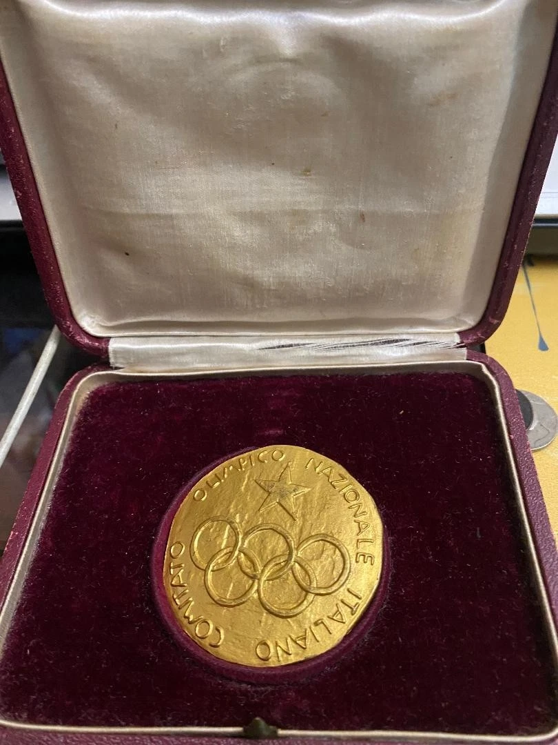 Medaglia Sportiva Olympia Rugby 60mm 3D - Incisione Gratuita E Nastro Inclusi