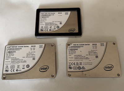 3x INTEL 80GB SSD DC S3500 Series / SSD 320 Series