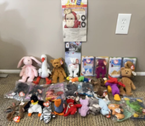 VTG Beanie Babies Lot Of 27 Normal Size and Mini Size McDonald's Bag Beanie Gift
