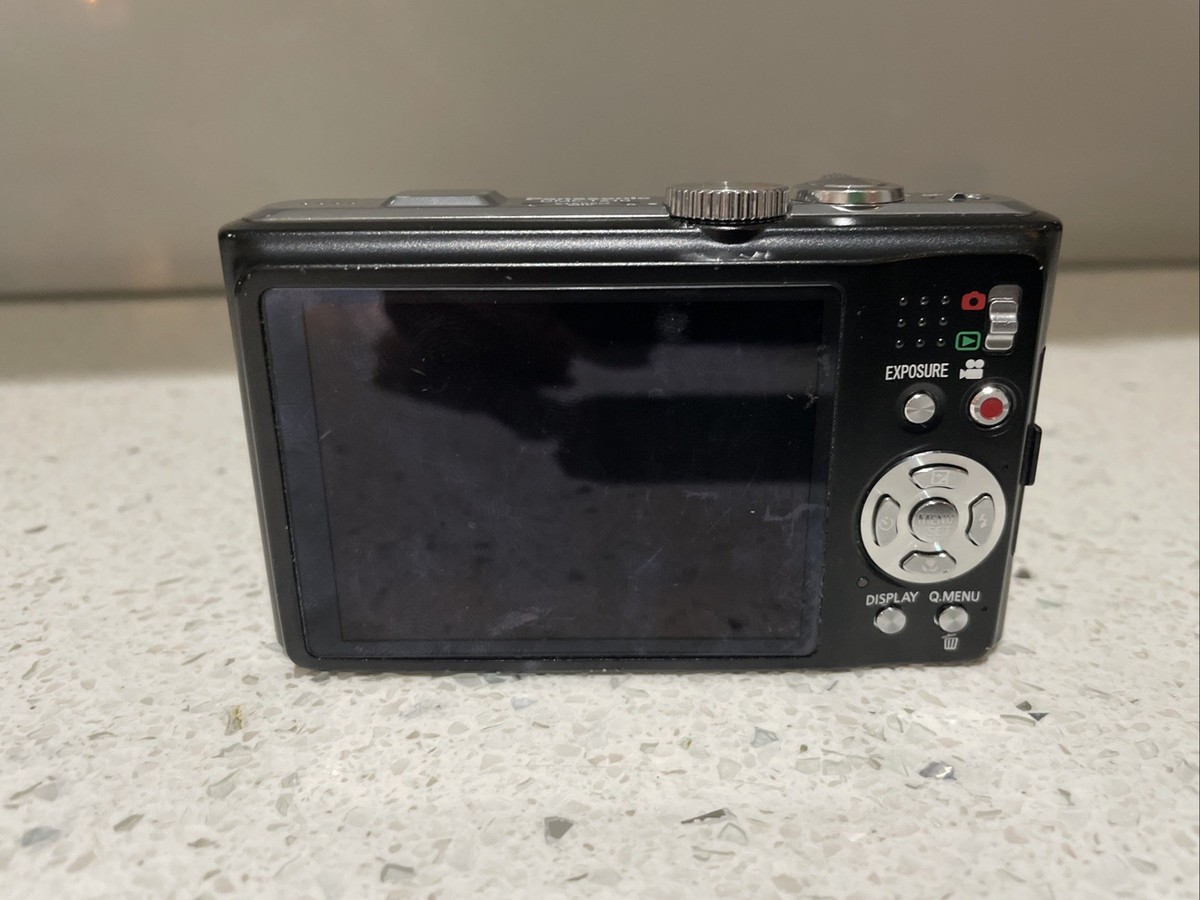 Panasonic 12倍ズームDMC-TZ10 LEICAレンズ Panasonic 12倍ズームDMC-TZ10 LEICAレンズ Panasonic 12倍ズームDMC