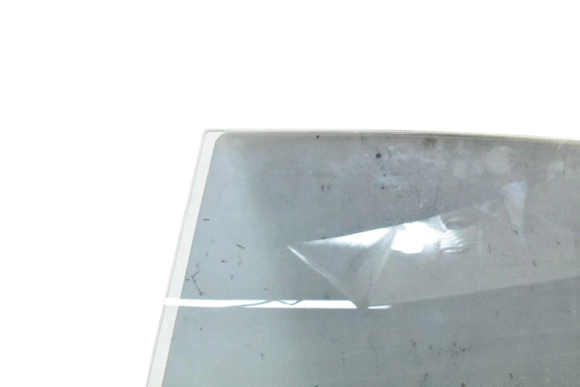 03-13 Maserati Quattroporte M139 Rear Left Side Door Window Glass 83744800 OEM
