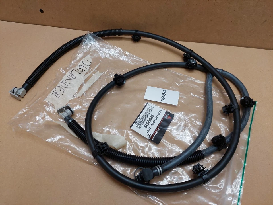 Mitsubishi Outlander Windshield Washer Hose Pipe 8264A313 2012-2022 Genuine NEW - Image 4 of 4