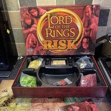 ORIGINAL Lord Of The Rings Risk Board Game -100% Complete