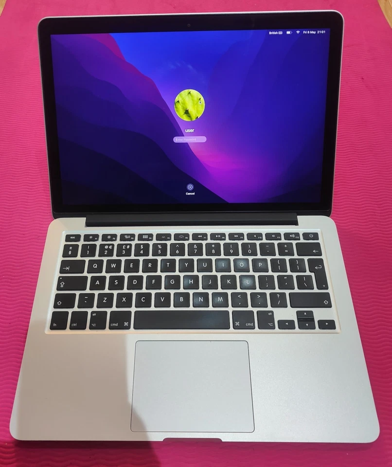 Apple MacBook Pro 13" 2015 · i7 · 16GB · 512GB, photo 2 of 5
