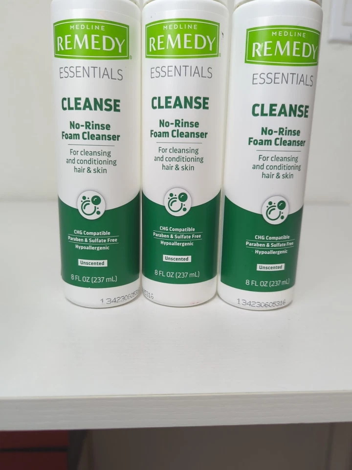 (3) Limpiador de espuma sin enjuague con botella Remedy Pump sin perfume, 8 oz Foto 2 de 3