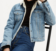 Levi's Jean Jacket Women's Medium Blue Original Sherpa Trucker Denim
