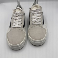 Vans Old Skool Suede Shoes Sneakers Women  s Size Juniors 4 Woman 6 New