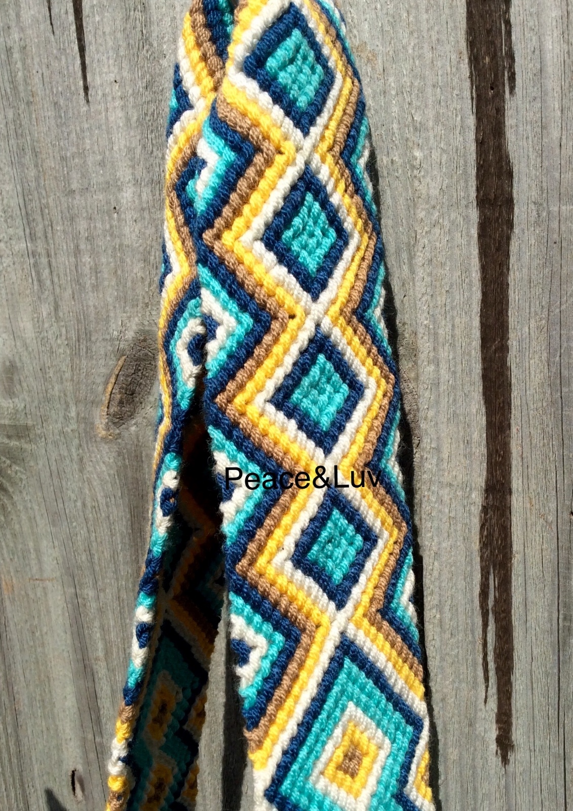 REDUCTIONS!!Authentique Colombian Wayuu  mochila dos hebras rare design! image 3