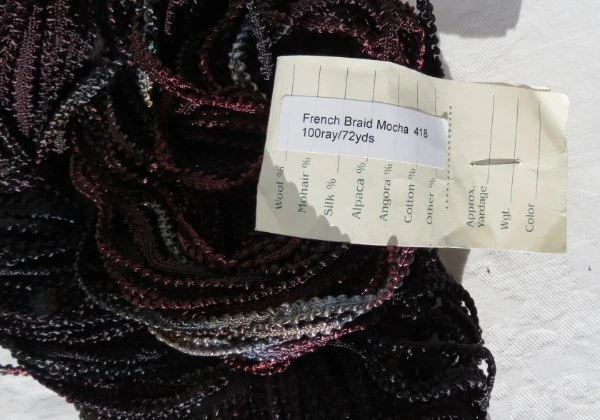 The Great Adirondack Yarn Co. Trenza Francesa Moca #418 Rayón Teñido a Mano Hilo 72 yardas Foto 3 de 3