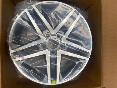 Genuine Holden VE S2 SS-SV6 2010-2012 " ALLOY WHEEL & CAP " - Picture 4 of 7