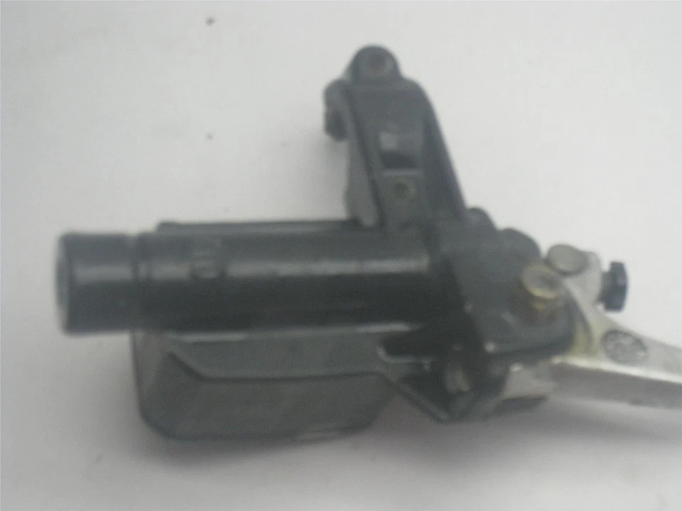 1998 KTM 250SX 250 SX CILINDRO MESTRE DE FREIO DIANTEIRO COM ALAVANCA DE GARRA - Imagem 4 de 4