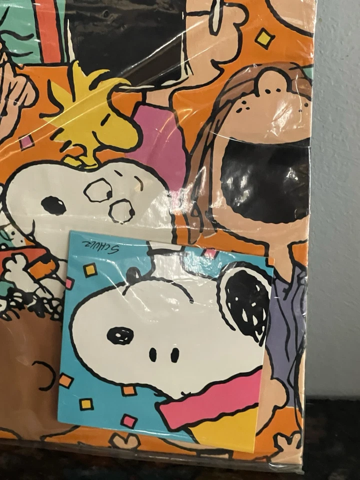 Papel de regalo de cumpleaños Hallmark Peanuts Charlie Brown Snoopy NUEVO DE COLECCIÓN LEER Foto 2 de 4