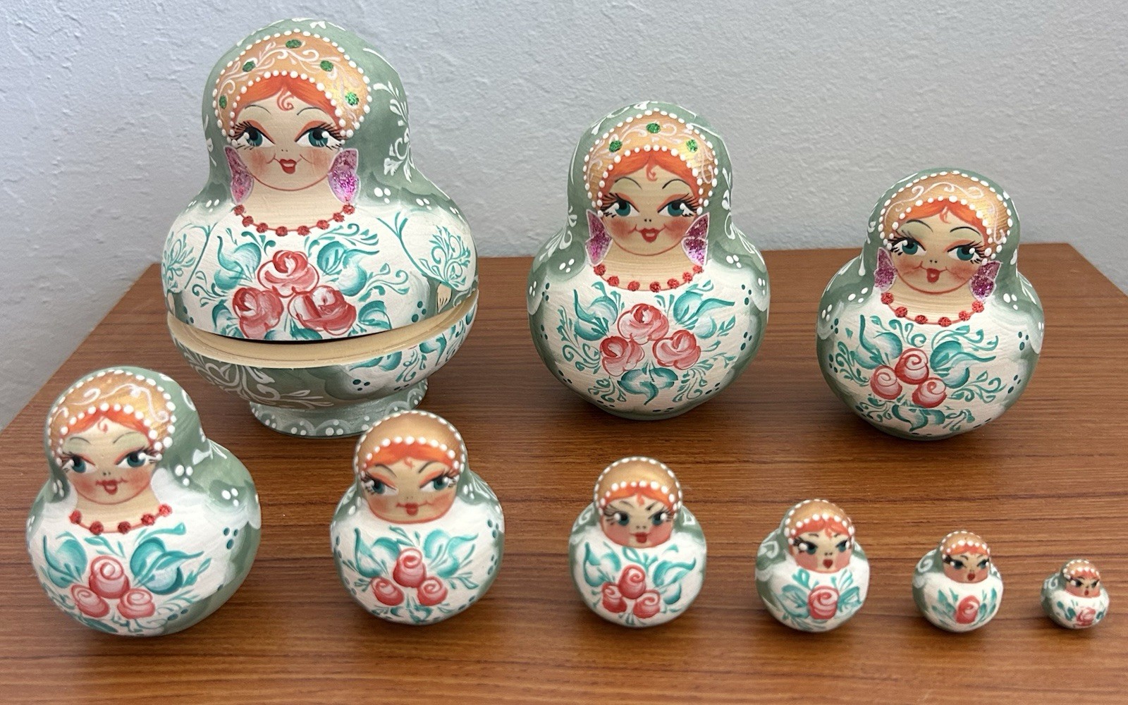 5&rdquo; Hand Painted Set Of 9 Green Roses