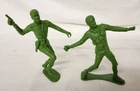 1960s Vintage MPC Battling Buddies WWII Plastic Army Men 5" Toy Soldiers Lot 2