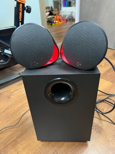 Système de haut-parleurs gaming Logitech G560 PC avec 7.1 DTS:X - Complet ! Fonctionne très bien !
