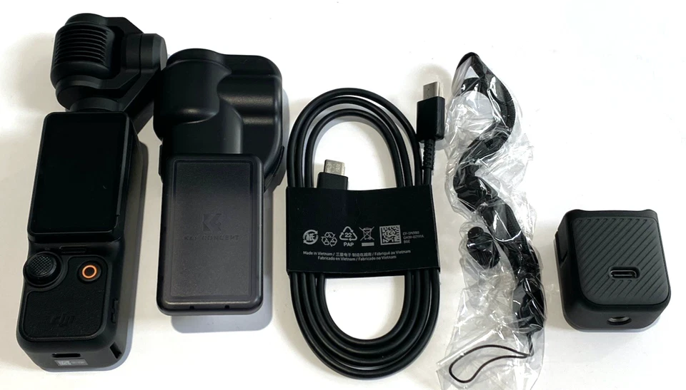 DJI Osmo Pocket 3 Handheld Camera -UK Vat Included - Great Condition - M1660 - Image 2 of 4