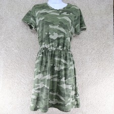 Old Navy Women’s Camo Dress Size L Short Sleeve Casual Stretch (see photos)