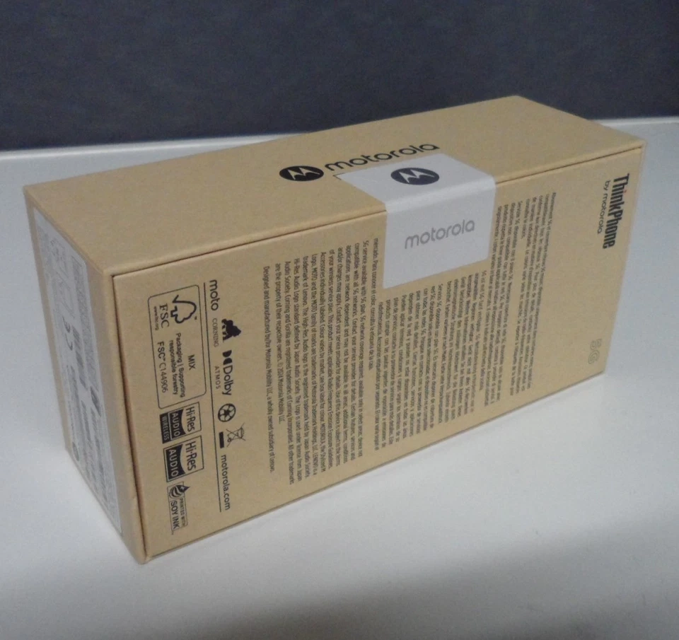 Motorola ThinkPhone 25 - 5G Smartphone - Dual-SIM - RAM 8 GB / 256 GB NEU in OVP - Bild 4 von 4