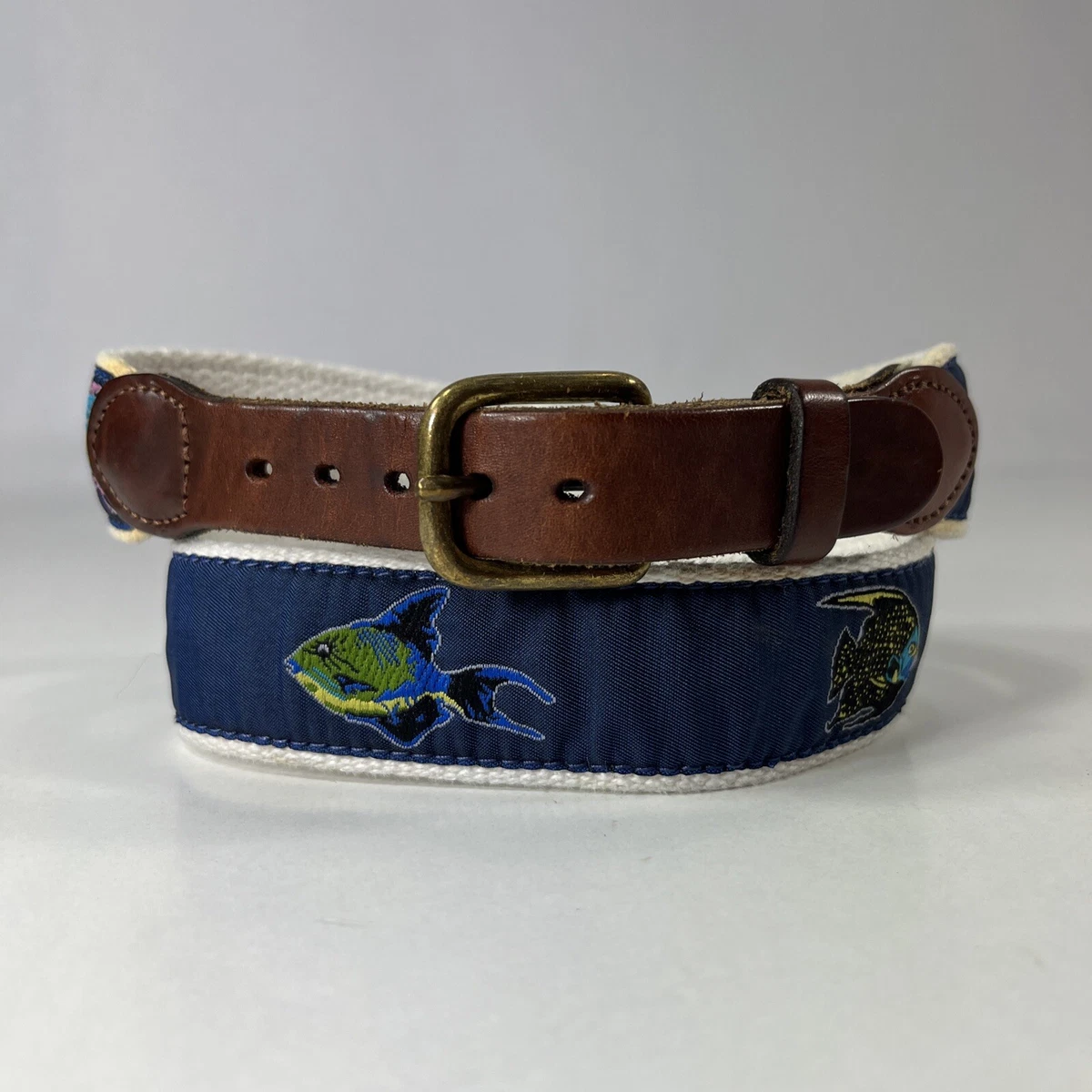 Fish belt top