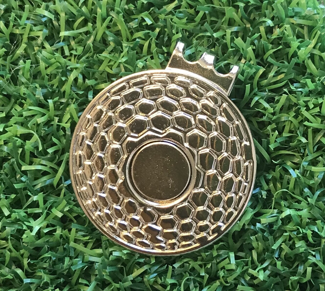 US Flag Thin Blue Line Golf Ball Marker With Magnetic Hat Clip