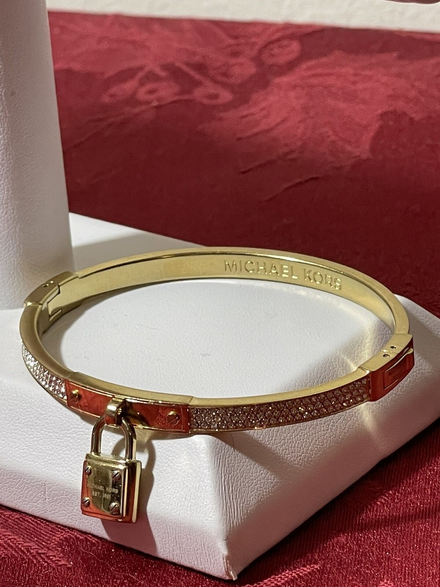 激安価格! Michael Kors Heather Crystal Pave Bracelet MK7074 MICHAEL KORS GOLD TONE PAVE' CRYSTAL HINGED BANGLE BRACELET