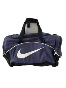 nike holdall medium