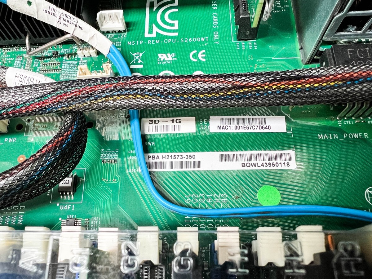 Intel® R1000 Server System R1208WT2GS | 2x Xeon E5-2697 v3 @2.60