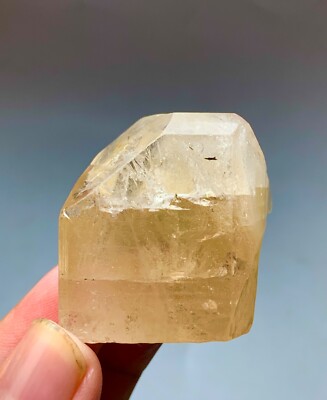 272 CTS NATURAL IMPERIAL TOPAZ CRYSTAL MINERAL SPECIMEN FROM SKARDU  PAKISTAN