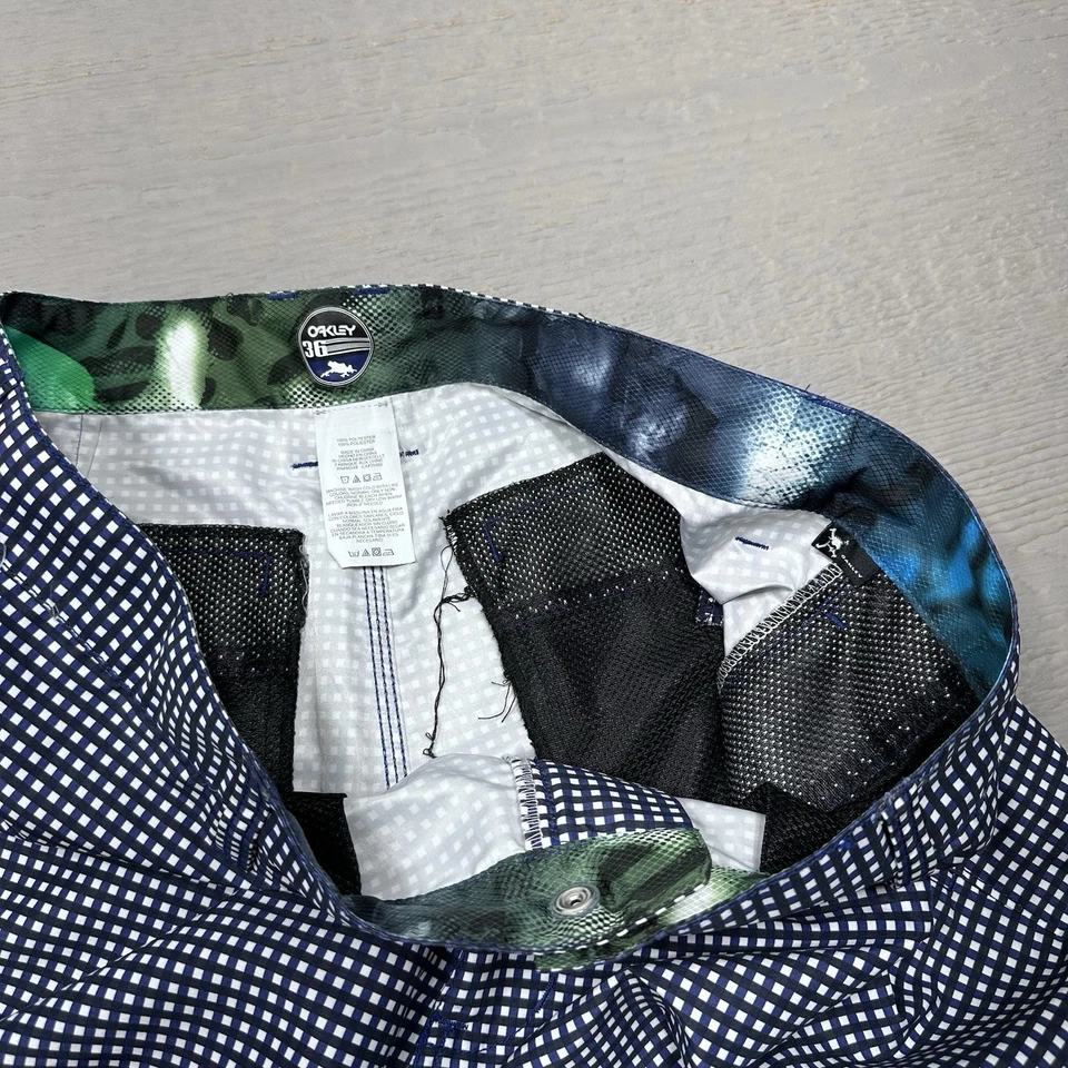 Pantalones Cortos Oakley Frog Para Hombres 36 Híbridos Tabla Playa Azul Blanco Cuadros Ligeros Foto 3 de 4